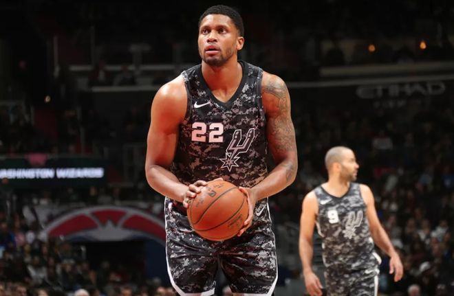 奉献了一场 奉献了一场