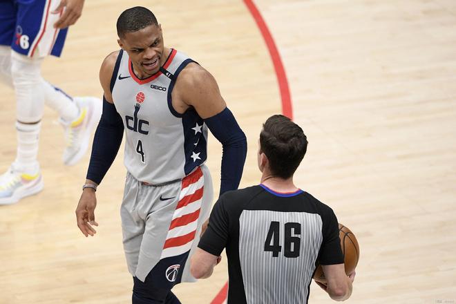 队内部的高 队内部的高