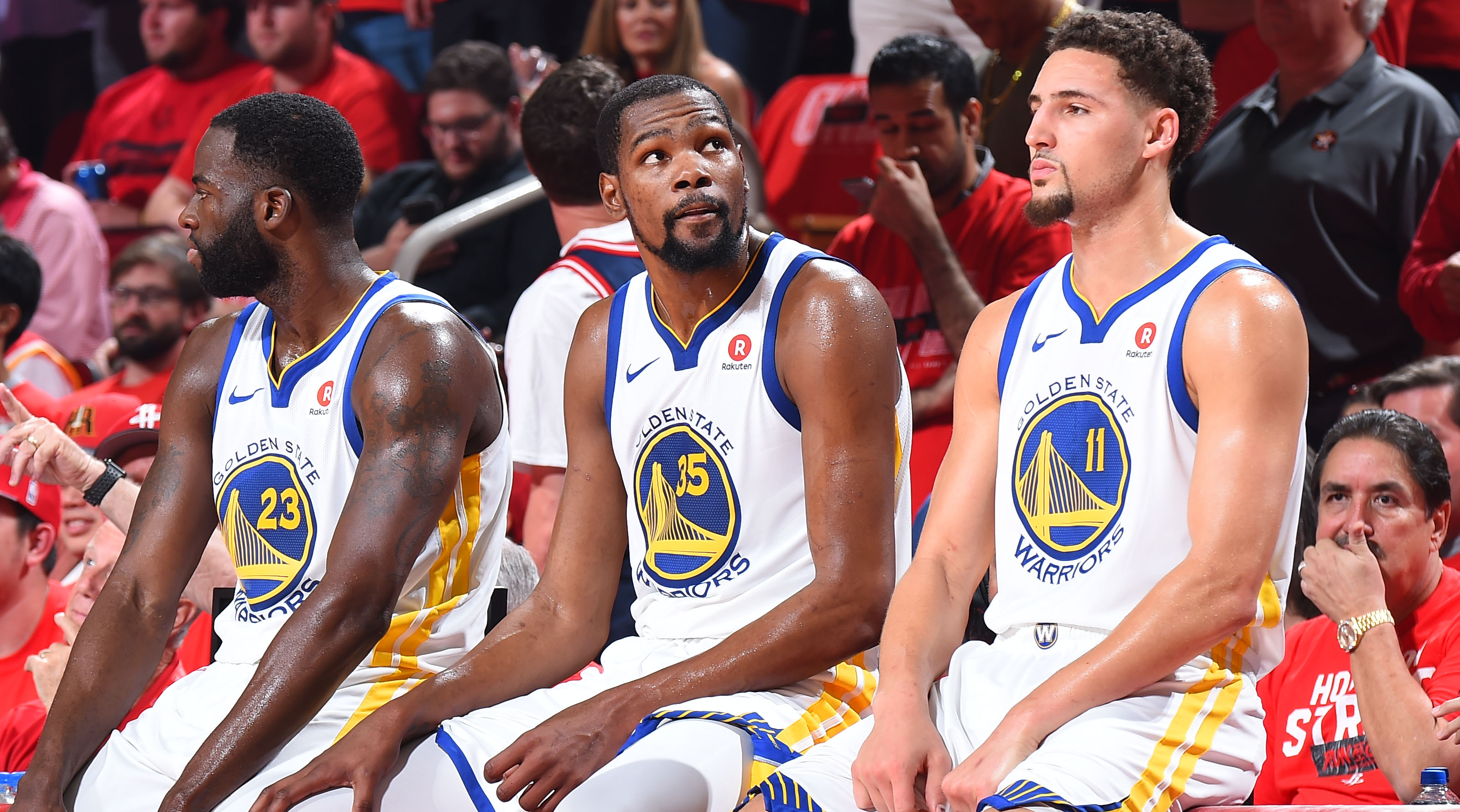 向锁定近角 向锁定近角