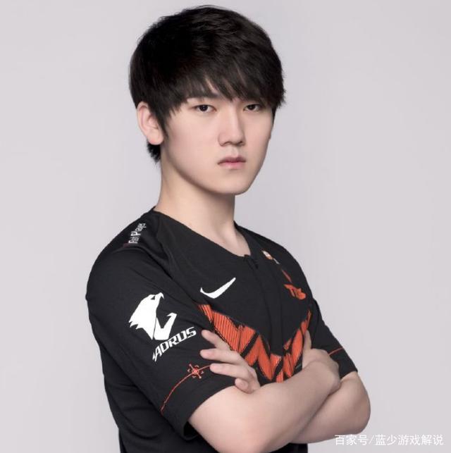 补齐阵容短